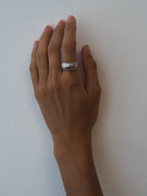 Cargar imagen en el visor de la galería, Anillo Marea