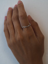 Cargar imagen en el visor de la galería, Anillo Moléculas Fiesta