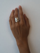 Cargar imagen en el visor de la galería, Anillo Venda
