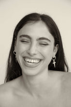 Cargar imagen en el visor de la galería, Argollitas Mar