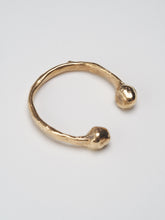 Cargar imagen en el visor de la galería, Brazalete Piercing