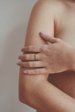 Cargar imagen en el visor de la galería, Anillo Amor