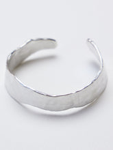 Cargar imagen en el visor de la galería, Brazalete Aída