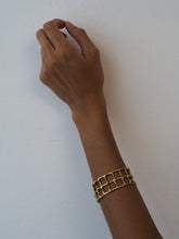 Cargar imagen en el visor de la galería, Brazalete 444