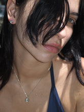 Cargar imagen en el visor de la galería, Colgante 2000