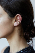 Load image into Gallery viewer, Earcuff Iara
